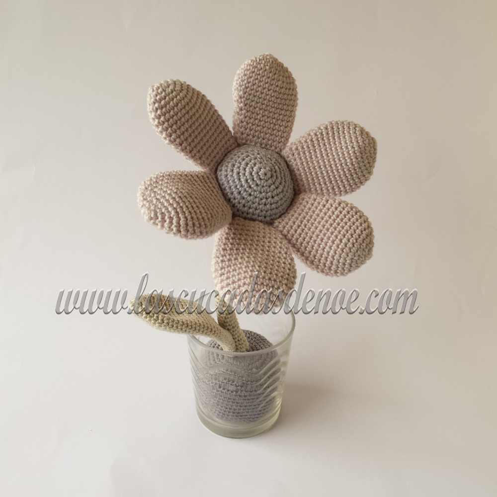 Amigurumi flor