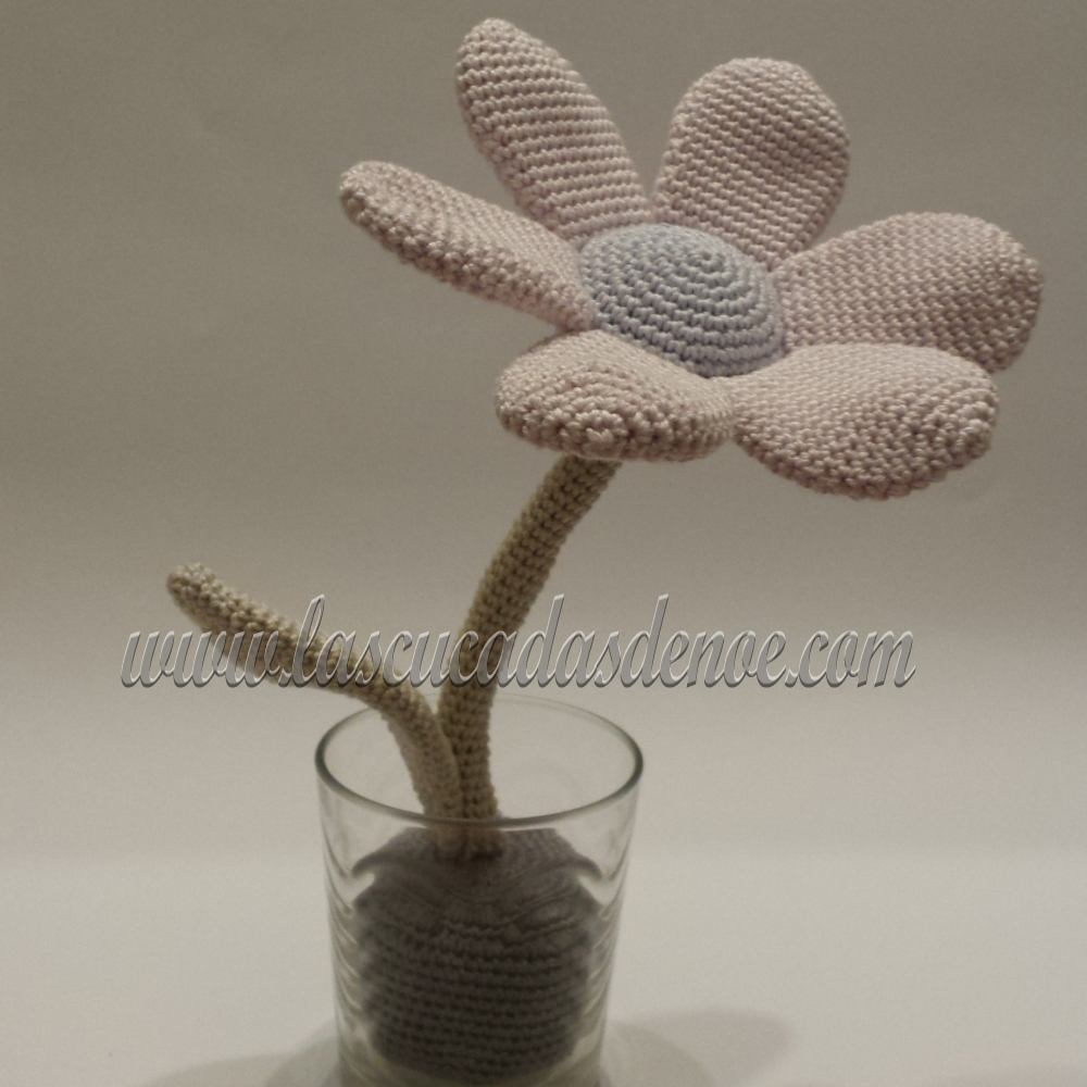 Amigurumi flor